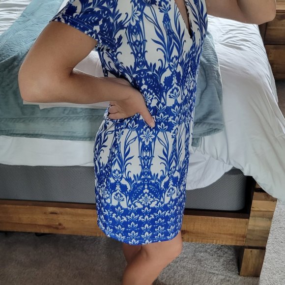 SHEIN , blue white mosaic - Picture 2 of 5